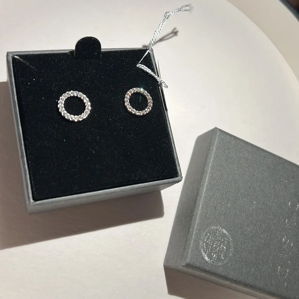 Nic & Syd Silver Swarovski Crystal Earrings 1/2” round Circle_4
